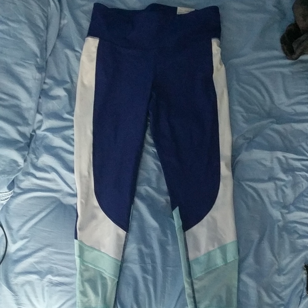 NEW xersion athletic leggings